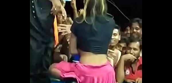  Bangladeshi girl nude dance in public